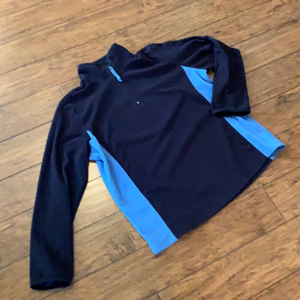 Marsh landing by Amanda Smith M blue Sherpa top